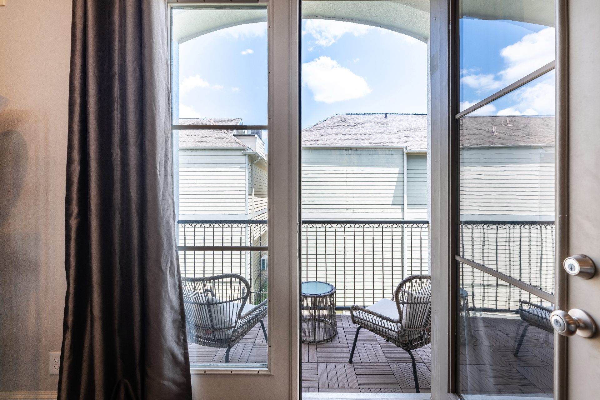 Private outdoor deck